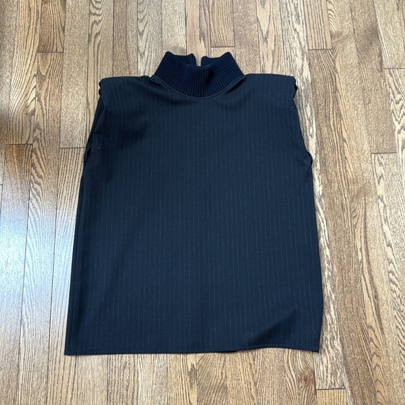 Zara two piece set - Picture 4 of 10